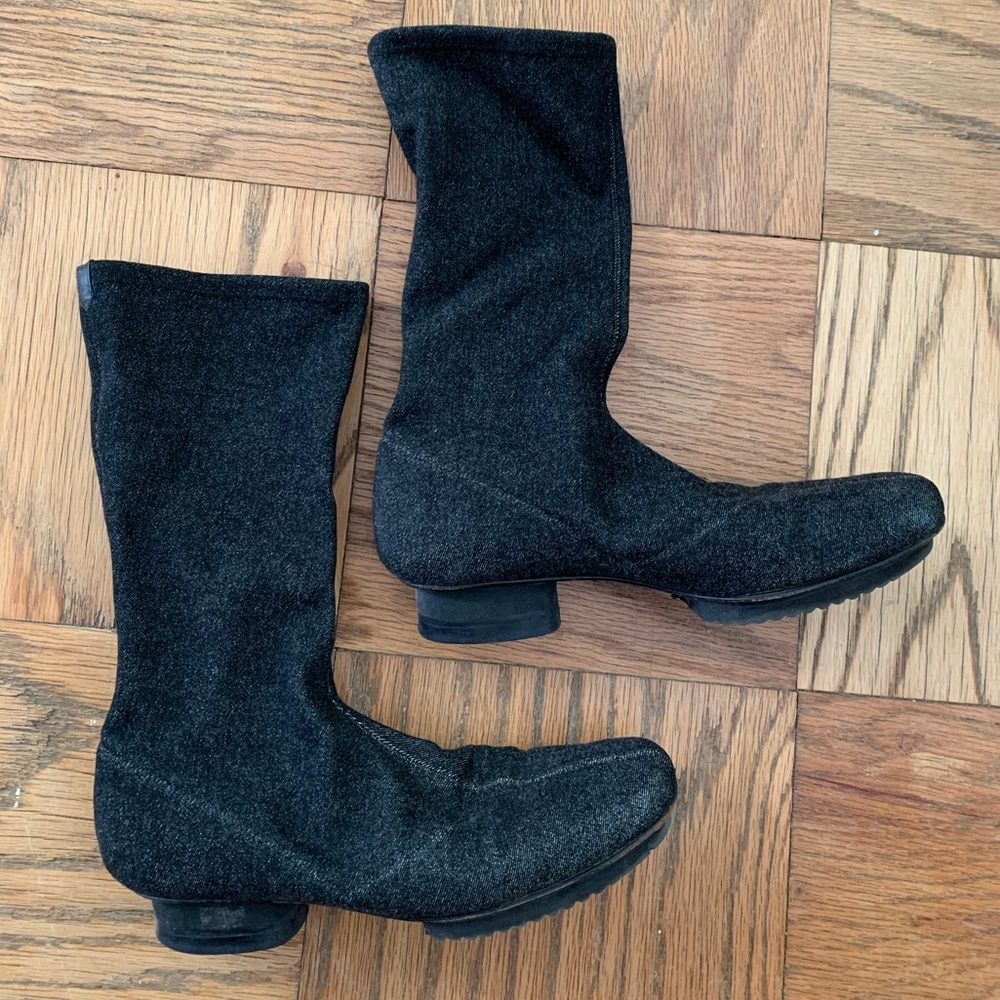 Dolce and Gabbana stretch square toe boots 37